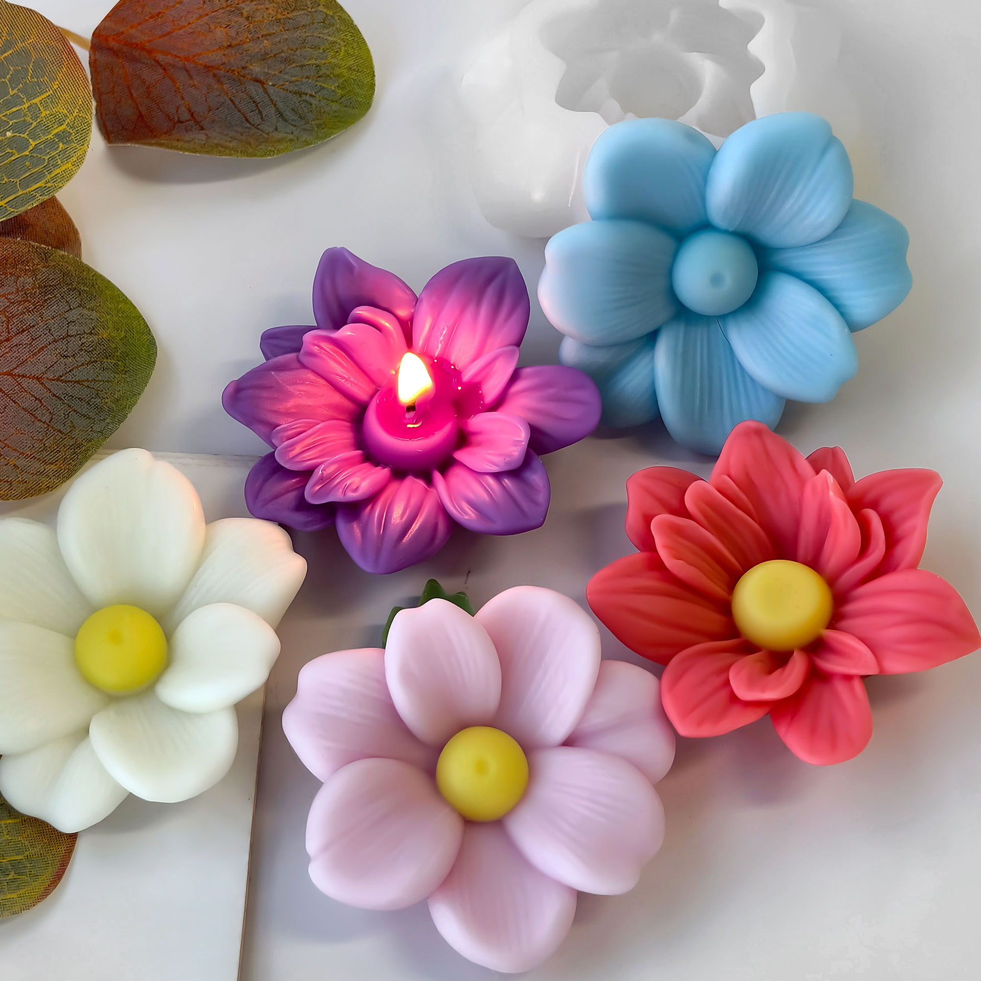 DIY 花アロマキャンドルシリコーン型手作りキャンディーチョ - Soap Making Essentials のレビューと価格