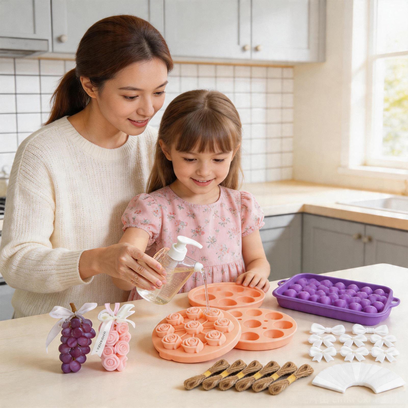 初心者向け石鹸作りキット 花とブドウの形をしたキャンドル作り - Soap Making Kit For Adults のレビューと価格